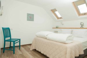 פגשים בחצר - עליזה רון - 0542055172 - קמפינג בוטיק - חממה יוצרת - יחידות ארוח